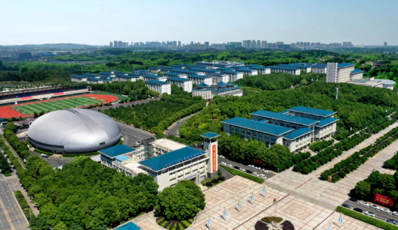 助力高等教育創(chuàng)新升維，快意交付“滿分答卷”